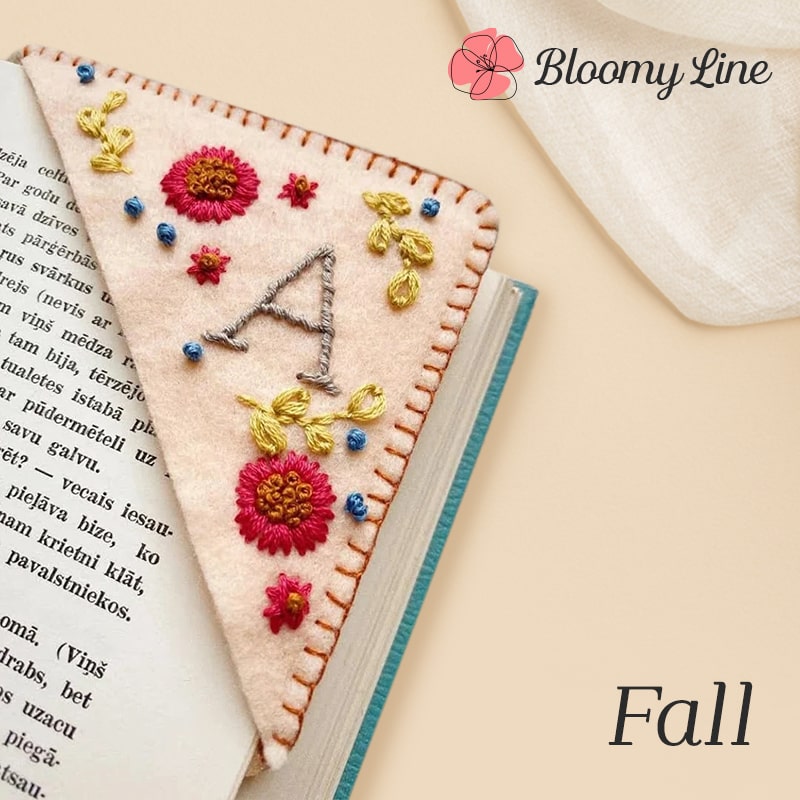 Bloomy Line - Personalized Hand Embroidered Corner Bookmark